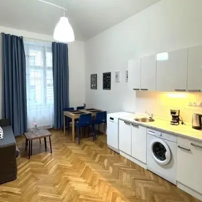Side Street Apartments