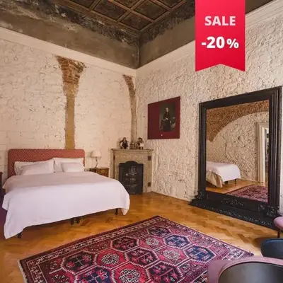 King Charles Apartment