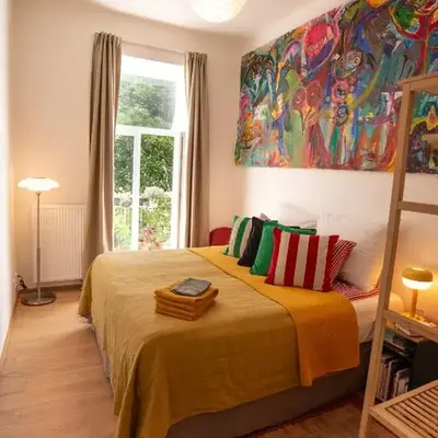 Green balcony & king size bed
