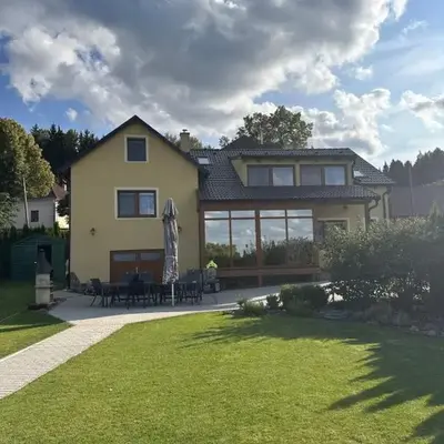 Vila v Brdech s bazénem