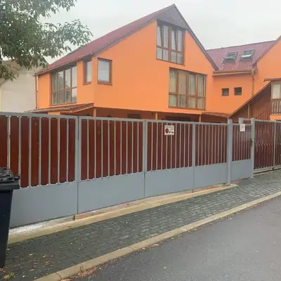 3 Apartments in 1 location