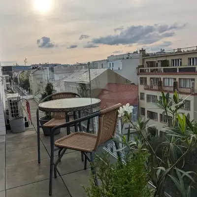 Cozy Apartment with Big Terrace in Central Prague - Karlín