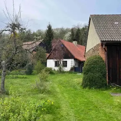Chaloupka v srdci Křivoklátska