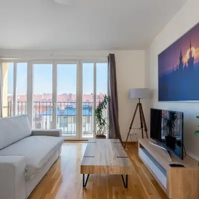 Sunny Safron apartment
