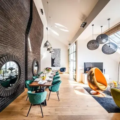 5BR+2Bath Old Town Industrial Penthouse