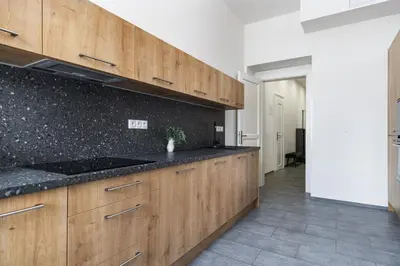 Gallery image of Stay2gether City Buzz Apt - O2 arena - Sleeps 6 in Prague