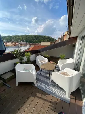 Gallery image of Luxurious and chic duplex 2 bed apartment in Prague