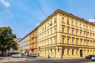 Gallery image of Luxurious and chic duplex 2 bed apartment in Prague