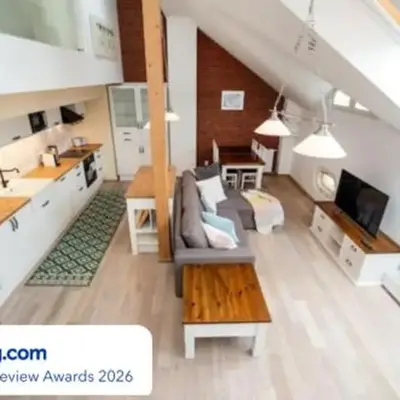 Luxurious and chic duplex 2 bed apartment