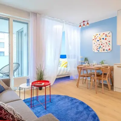 Colorful Apartment - Balcony