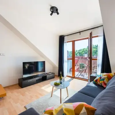 2-level apartment with large balcony