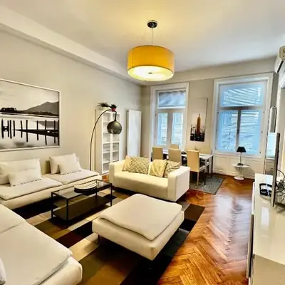 DOMIRA Four Reasons apartment