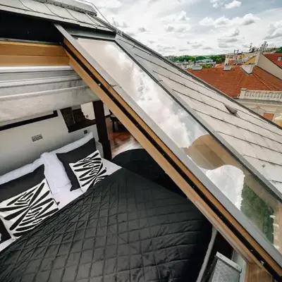 City View Luxury Apartments with Foosball & Xbox - In City Centre