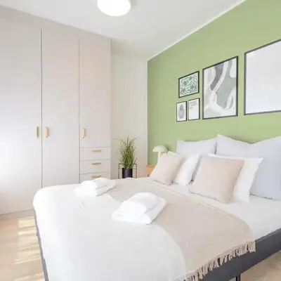 Bright 2BR - 8th floor