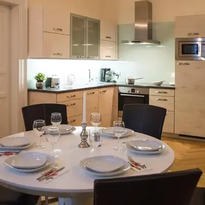 Modern Apartment Všehrdova