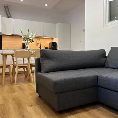 Apartment B l Modern Stay with Parking