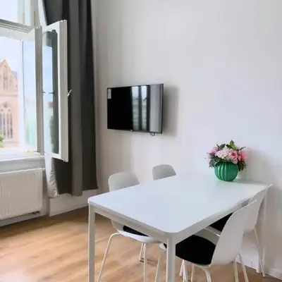 Apartman Namesti Miru