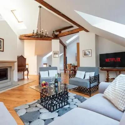 Spacious apartments near National theatre