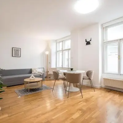 Urban Apartment Skorepka