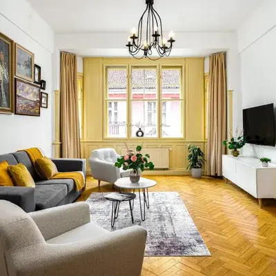 Prague Days - One-bedroom Apartment with Workspace in the Old Town