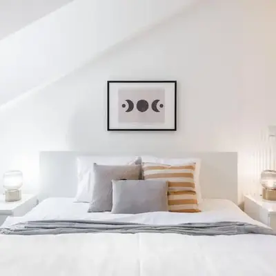 Elegant 4-Guest Retreat near Old Town