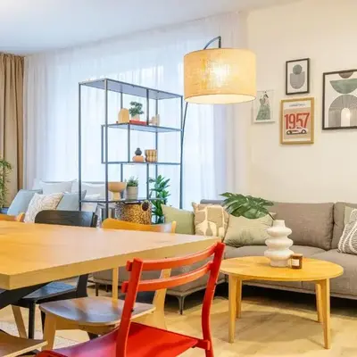 Spacious 3BR - 2 Parking Spots