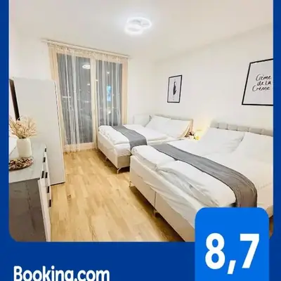 New Luxury Apartmen at Andel Metro Station