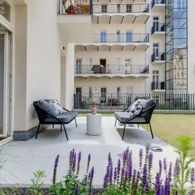 Visit Oomph Apartments