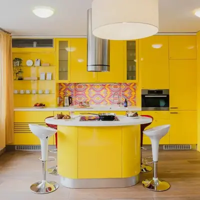 Prague Days - Three-bedroom Loft with Fireplace in Pop-art Style