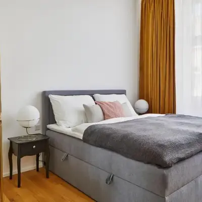 Modern & Elegant