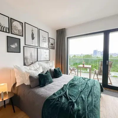 REAL Living by REFA Balcony Retreat 91