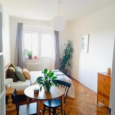 Hezký apartman s balkonem