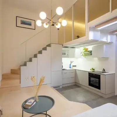 Rentero Designer Petite Stay