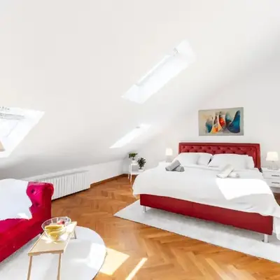 Cozy Luxe Home at the Heart of Old Prague Centre
