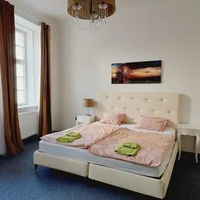 Just 3 min Walk Old Town Center private room E