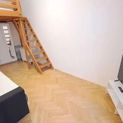 Cozy studio in Prague favorite neighborhood