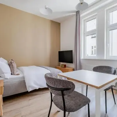 Blueground Prague 7 renovated student housing PRG-59