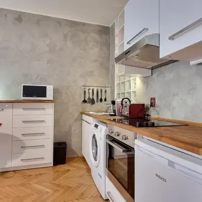 Stylish Flat in Top Area ! New with Great Access