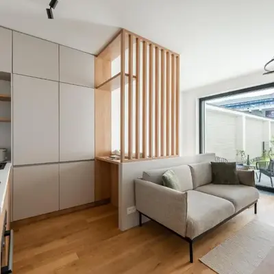 Olive Garden Apartment with Garage