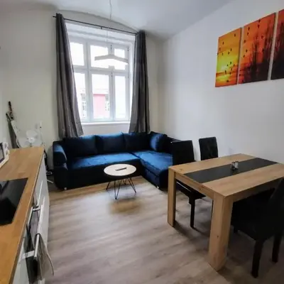 Two bedroom apartment with parking