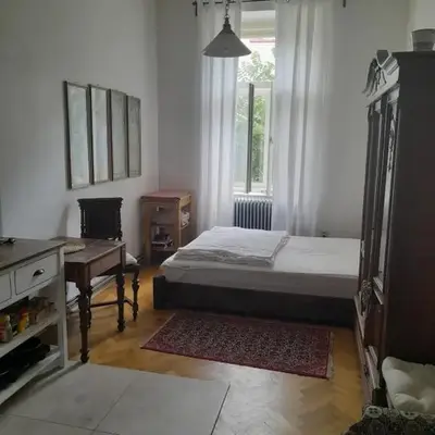 Newly Refurbished Self-contained Cosy Room