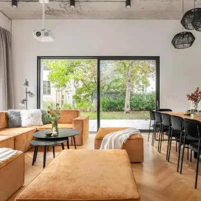 Luxury Oomph Apartments