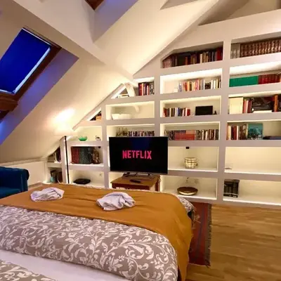 Central Cozy Comfort Loft