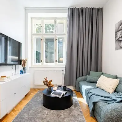 Prague Days - One-Bedroom Apartment with Netflix in Holešovice