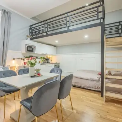 HOMELY I Central 52m2 APT I ELEVATOR I Self Check-In