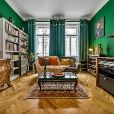 Spacious 85 sqm Apartment for Monthly Stays