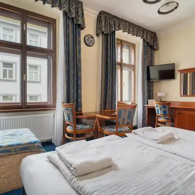 Cozy Historic City Centre Studio by Rentez