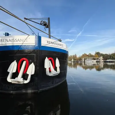 Large barge