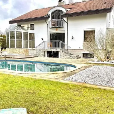 Dream House Prague East