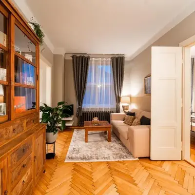 Charming Apartment in Haštalská